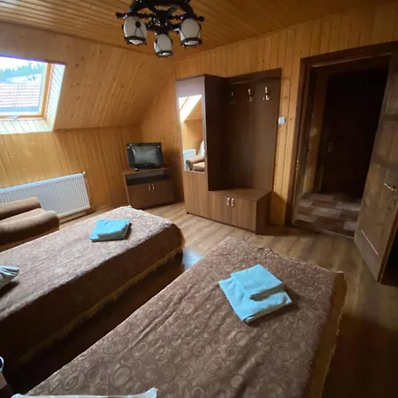 Hotel газдівська