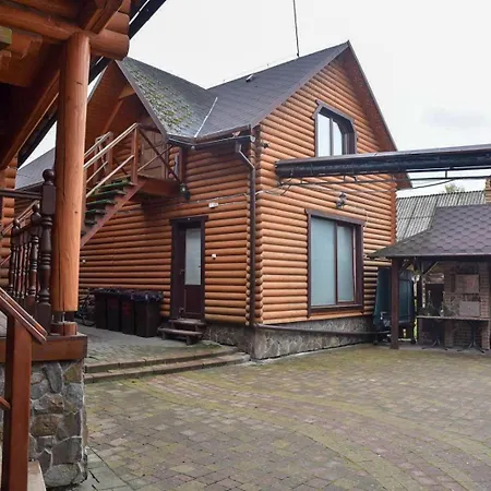 газдівська Hotel *