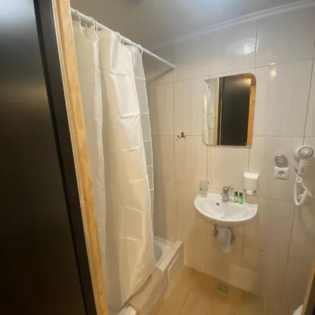 Hotel газдівська *