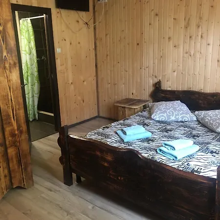 Hotel газдівська